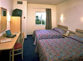 Hotel 6-kalispell, Mt 3*